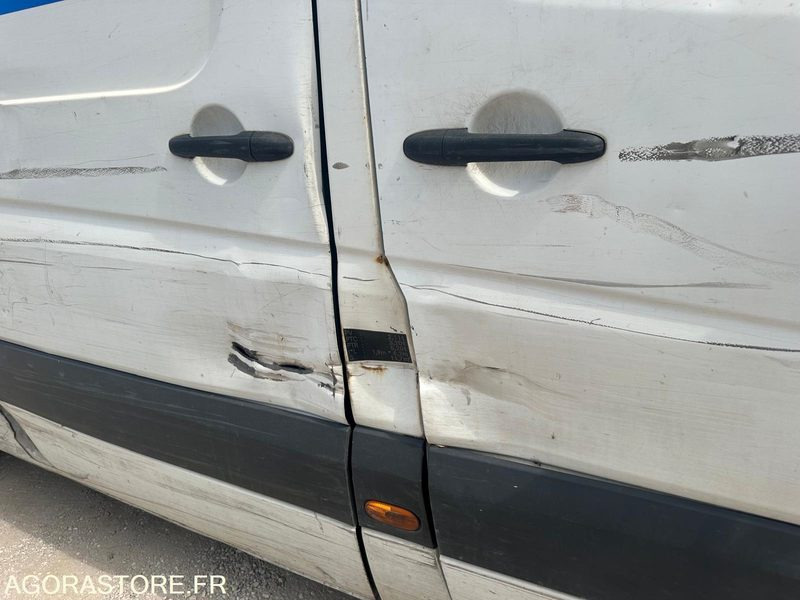 Furgon MERCEDES - SPRINTER 314 - 2016 / 249000 KM: obrázek 9