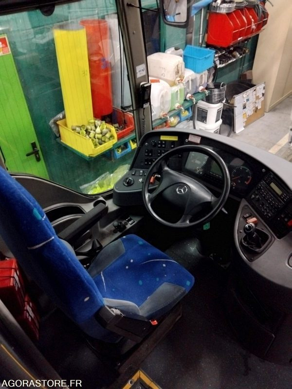 MERCEDES TOURISMO N°096013 - Školní autobus: obrázek 3 MERCEDES TOURISMO N°096013 - Školní autobus: obrázek 3