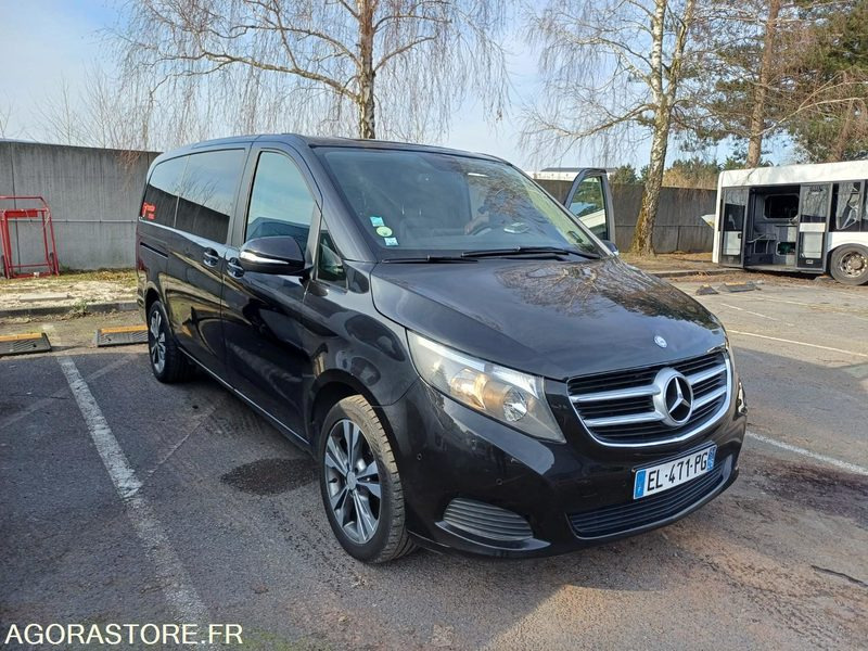 MERCEDES - VIANO - 2014 / 142000 KM - EL471PG - Minibus, Mikrobus: obrázek 1 MERCEDES - VIANO - 2014 / 142000 KM - EL471PG - Minibus, Mikrobus: obrázek 1