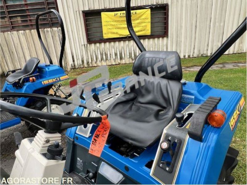 MICROTRACTEUR ISEKI 14 CV 4 ROUES MOTRICES DIESEL 1263H DANS L'ETAT ROULANT - Traktor: obrázek 3 MICROTRACTEUR ISEKI 14 CV 4 ROUES MOTRICES DIESEL 1263H DANS L'ETAT ROULANT - Traktor: obrázek 3