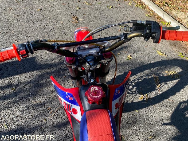 MOTO-CROSS-DIRT-APOLLO-140CC - Motocykl: obrázek 4 MOTO-CROSS-DIRT-APOLLO-140CC - Motocykl: obrázek 4