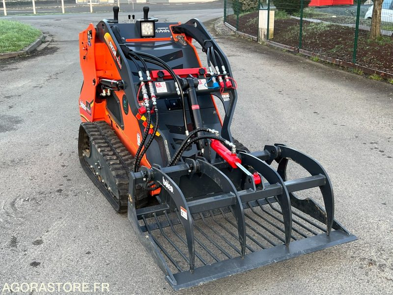 Mini chargeur porte outils BOLEO 25cv SV25H - Nakladač: obrázek 3 Mini chargeur porte outils BOLEO 25cv SV25H - Nakladač: obrázek 3