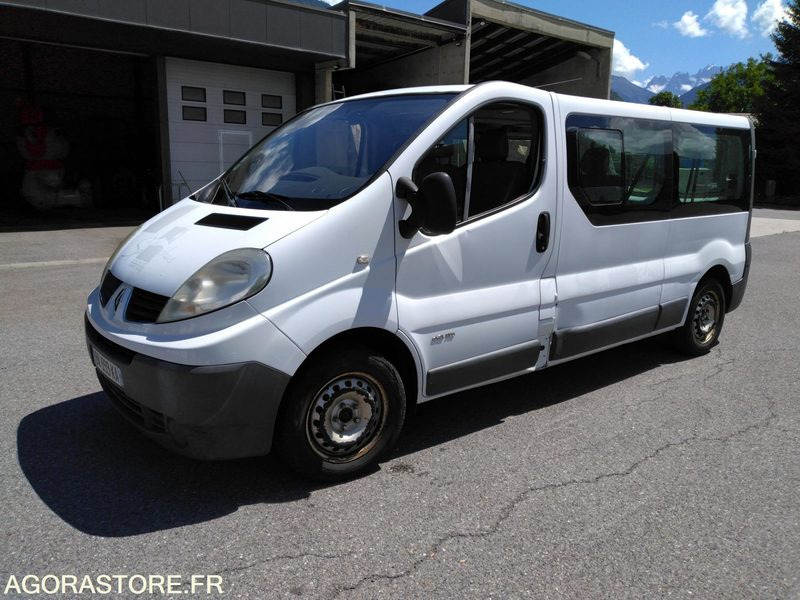 Minibus Renault Trafic - Minibus, Mikrobus: obrázek 1 Minibus Renault Trafic - Minibus, Mikrobus: obrázek 1