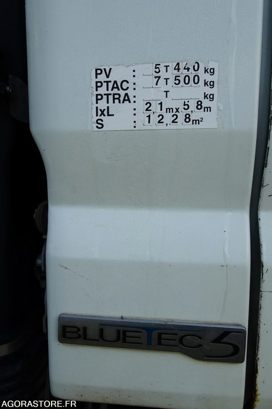 Mitsubishi Fuso - Vůz na odvoz odpadků: obrázek 4 Mitsubishi Fuso - Vůz na odvoz odpadků: obrázek 4