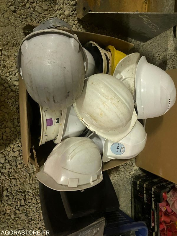 12 casques de chantier - Náhradní díly pro Stavební technika: obrázek 1 12 casques de chantier - Náhradní díly pro Stavební technika: obrázek 1