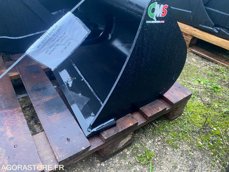 Godet Curage 1200mm S40 NEUF - Náhradní díly pro Stavební technika: obrázek 3 Godet Curage 1200mm S40 NEUF - Náhradní díly pro Stavební technika: obrázek 3