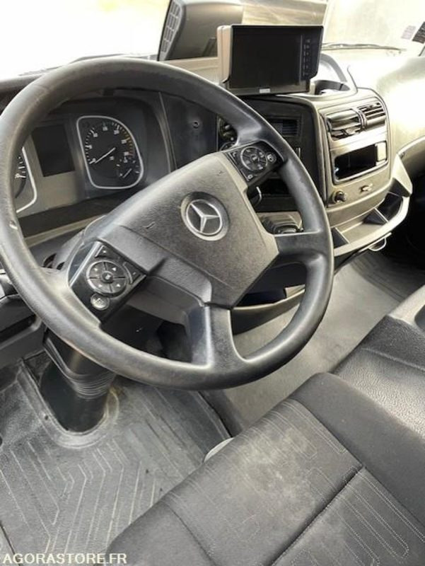 Atego Mercedes Boite automatique 2017 300 000 kms - Nákladní auto: obrázek 3 Atego Mercedes Boite automatique 2017 300 000 kms - Nákladní auto: obrázek 3