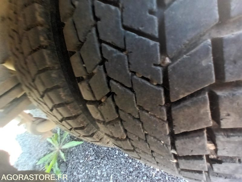 Nákladní auto CAMION RENAULT 4X2 BENNE mid lightner: obrázek 6 Nákladní auto CAMION RENAULT 4X2 BENNE mid lightner: obrázek 6