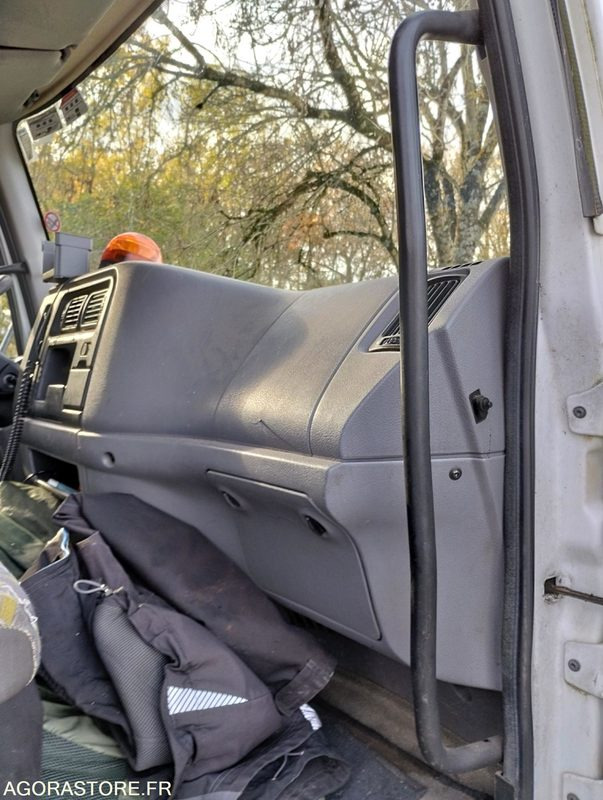Nákladní auto Camion benne avec grue - Renault Midlum 2001 293846kms: obrázek 12