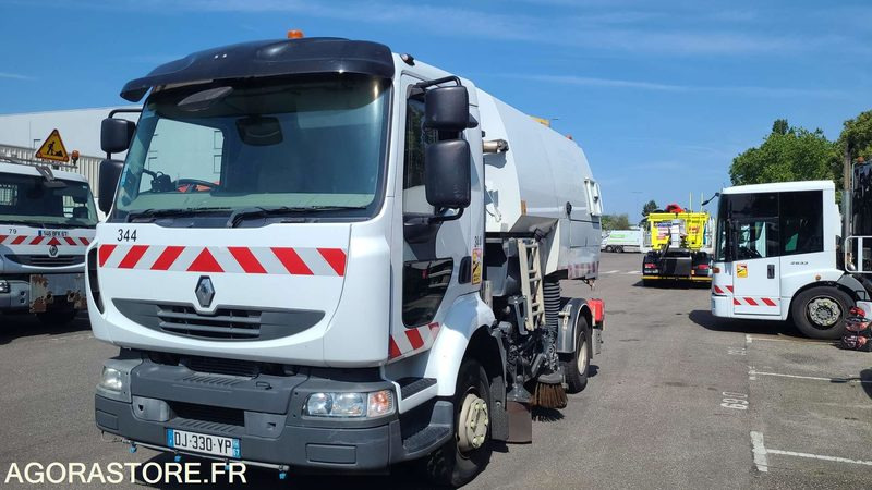 DJ 330 YP - RENAULT MIDLUM 220 - 2014 - 96138KM - Nákladní auto: obrázek 2 DJ 330 YP - RENAULT MIDLUM 220 - 2014 - 96138KM - Nákladní auto: obrázek 2