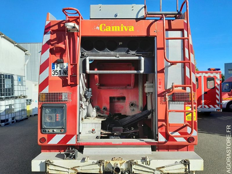 FOURGON POMPE TONNE - 56919kms - Nákladní auto: obrázek 4 FOURGON POMPE TONNE - 56919kms - Nákladní auto: obrázek 4