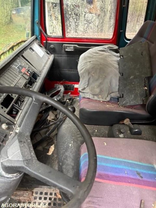 IVECO MAGIRUS 160-11 112144 KM POSTE DE COMMANDEMENT - Nákladní auto: obrázek 3 IVECO MAGIRUS 160-11 112144 KM POSTE DE COMMANDEMENT - Nákladní auto: obrázek 3