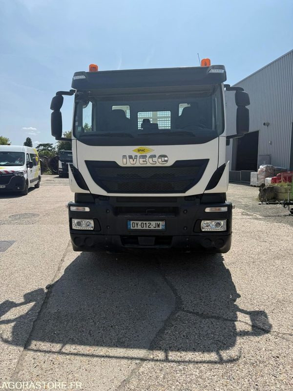 IVECO STRALIS MULTIBENNE 4x2 - 2015 / 61000KM - Nákladní auto: obrázek 4 IVECO STRALIS MULTIBENNE 4x2 - 2015 / 61000KM - Nákladní auto: obrázek 4