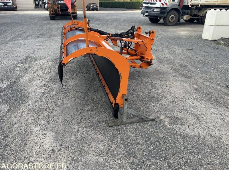 Lame de déneigement France Neige - Nákladní auto: obrázek 2 Lame de déneigement France Neige - Nákladní auto: obrázek 2