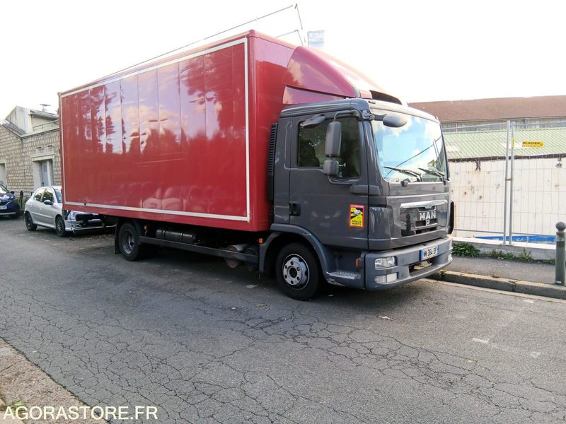 MAN TGL 7.150 ANNEE 2011- 7.5T - 385 000 KMS - Nákladní auto: obrázek 1 MAN TGL 7.150 ANNEE 2011- 7.5T - 385 000 KMS - Nákladní auto: obrázek 1