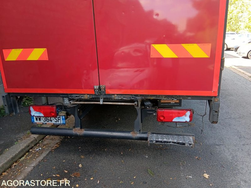 MAN TGL 7.150 ANNEE 2011- 7.5T - 385 000 KMS - Nákladní auto: obrázek 4 MAN TGL 7.150 ANNEE 2011- 7.5T - 385 000 KMS - Nákladní auto: obrázek 4