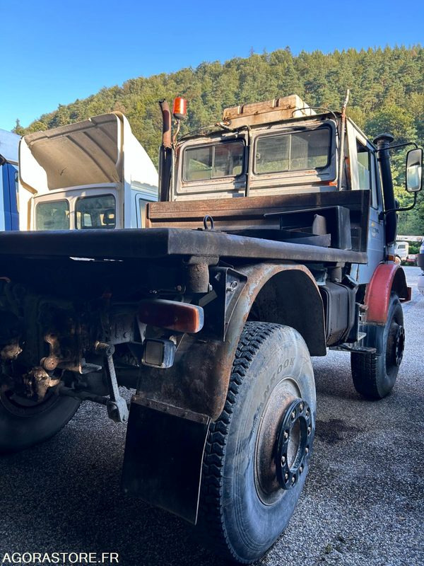 MERCEDES UNIMOG 425 -1985 - 196000km - Nákladní auto: obrázek 5 MERCEDES UNIMOG 425 -1985 - 196000km - Nákladní auto: obrázek 5
