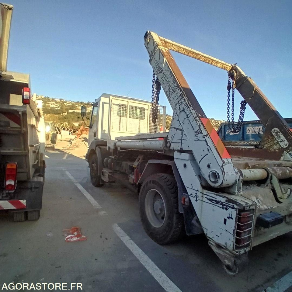 Renault Kerax multi benne à chaine - Nákladní auto: obrázek 4 Renault Kerax multi benne à chaine - Nákladní auto: obrázek 4