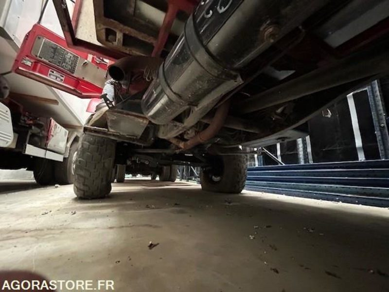 UNIMOG 406.200/416 4X4 17870 KM - Nákladní auto: obrázek 4 UNIMOG 406.200/416 4X4 17870 KM - Nákladní auto: obrázek 4