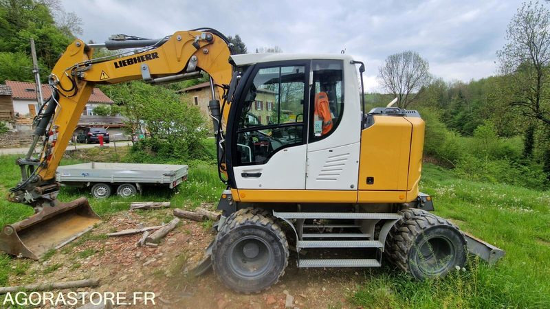PELLE A PNEUS A912 COMPACT 2 godets - LIEBHERR - 2019 - 2820h - Rýpadlo: obrázek 1 PELLE A PNEUS A912 COMPACT 2 godets - LIEBHERR - 2019 - 2820h - Rýpadlo: obrázek 1