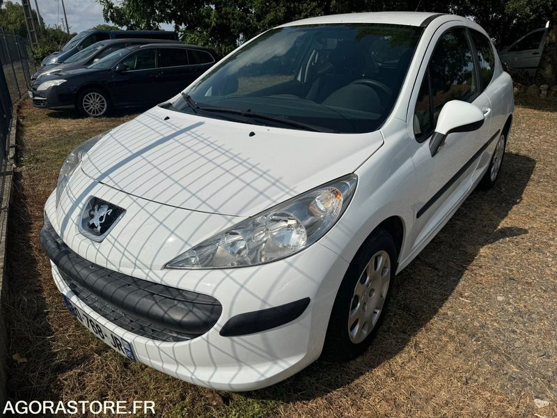 PEUGEOT 207 1.4 HDI STE - Osobní auto: obrázek 1 PEUGEOT 207 1.4 HDI STE - Osobní auto: obrázek 1