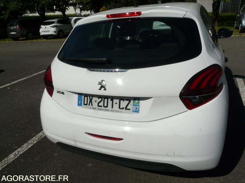 PEUGEOT 208 DX201CZ - Osobní auto: obrázek 3 PEUGEOT 208 DX201CZ - Osobní auto: obrázek 3