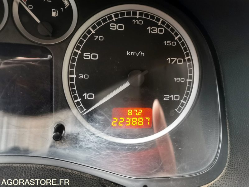 PEUGEOT 307 - Osobní auto: obrázek 4 PEUGEOT 307 - Osobní auto: obrázek 4