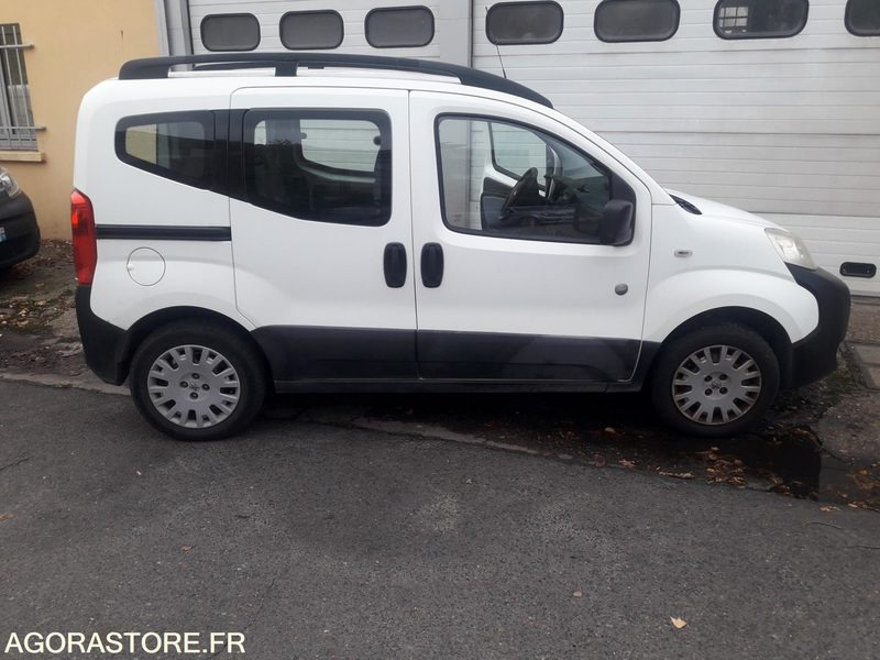 PEUGEOT BIPPER 2012 - Malá dodávka: obrázek 2 PEUGEOT BIPPER 2012 - Malá dodávka: obrázek 2