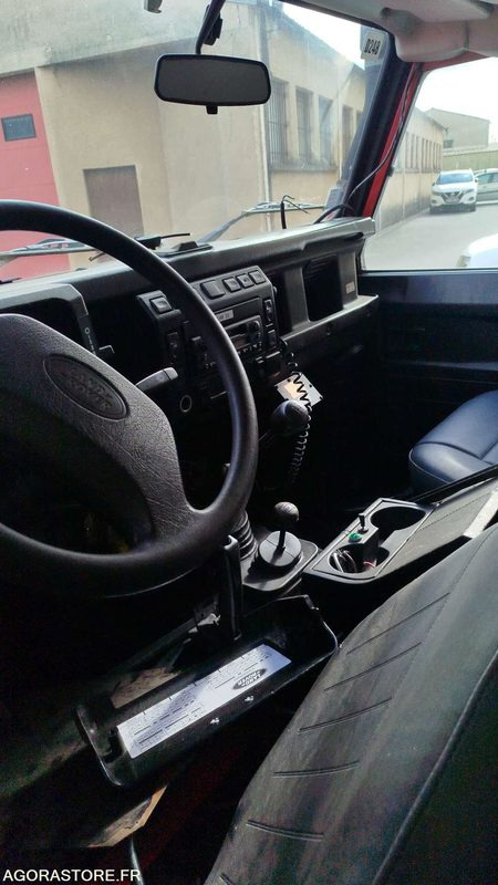 PICK-UP Land rover Defender - 2004 - 9266QL11 - Pick-up: obrázek 5 PICK-UP Land rover Defender - 2004 - 9266QL11 - Pick-up: obrázek 5