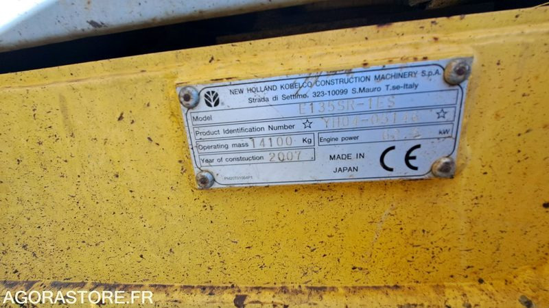Pelle New Holland E135SR-1ES Diesel 2007 - Pásové rýpadlo: obrázek 4 Pelle New Holland E135SR-1ES Diesel 2007 - Pásové rýpadlo: obrázek 4
