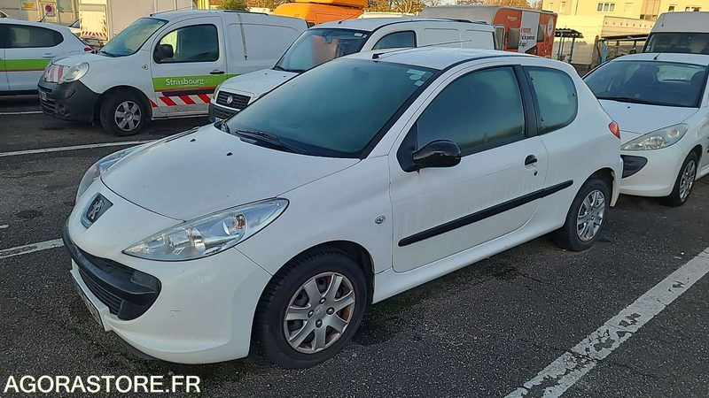 Peugeot 206 - 2011 - 155124kms - BE574QD - Osobní auto: obrázek 4 Peugeot 206 - 2011 - 155124kms - BE574QD - Osobní auto: obrázek 4
