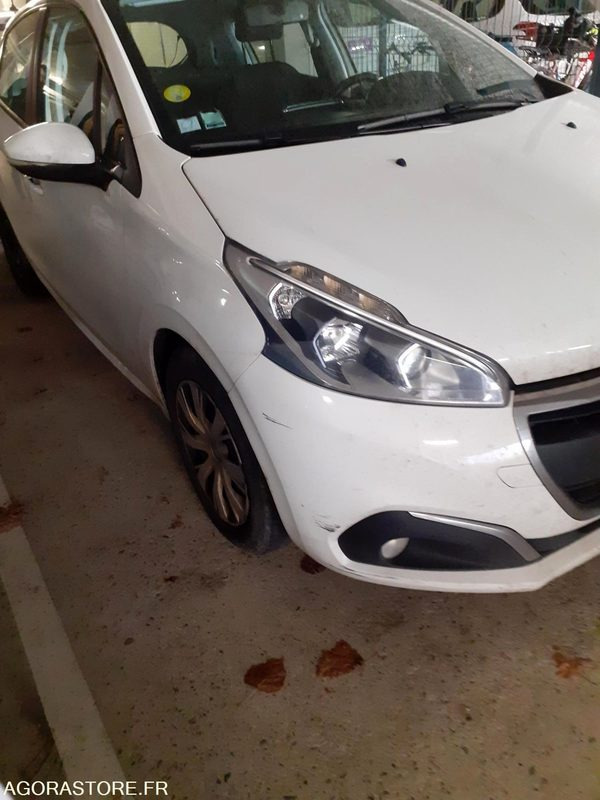 Peugeot 208 - 2016 - 225495 kms - Osobní auto: obrázek 5 Peugeot 208 - 2016 - 225495 kms - Osobní auto: obrázek 5