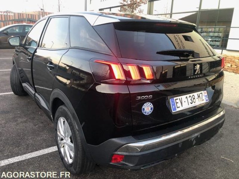 Peugeot 3008 BlueHdi 120 S&S Allure Business BOITE AUTO EAT8 - Courroie faite - Osobní auto: obrázek 4 Peugeot 3008 BlueHdi 120 S&S Allure Business BOITE AUTO EAT8 - Courroie faite - Osobní auto: obrázek 4