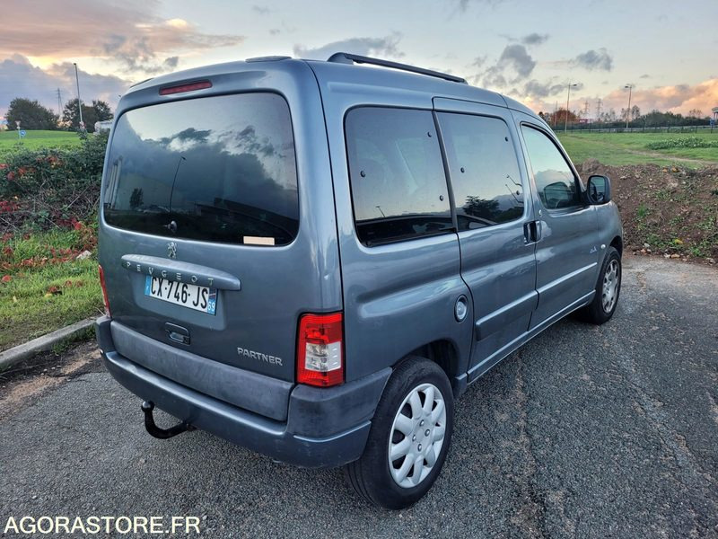 Peugeot partner 1.6hdi 90 ch - Osobní auto: obrázek 3 Peugeot partner 1.6hdi 90 ch - Osobní auto: obrázek 3