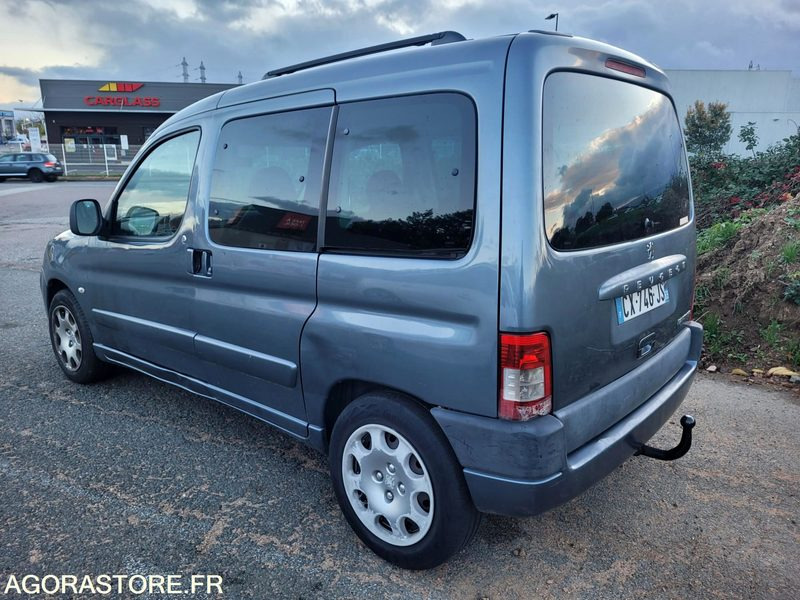 Peugeot partner 1.6hdi 90 ch - Osobní auto: obrázek 2 Peugeot partner 1.6hdi 90 ch - Osobní auto: obrázek 2