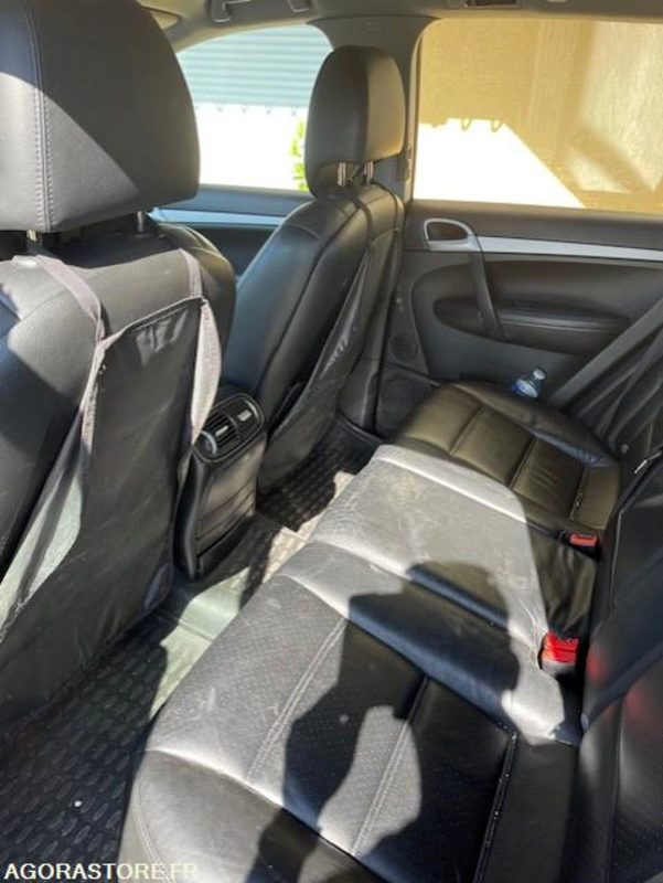 SUV Porsche Cayenne V6 - 312 234 kms - 2004: obrázek 17