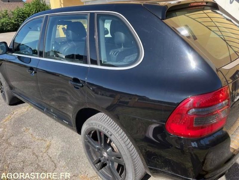 Porsche Cayenne V6 - 312 234 kms - 2004 - SUV: obrázek 3 Porsche Cayenne V6 - 312 234 kms - 2004 - SUV: obrázek 3