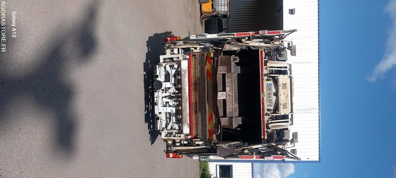 RENAULT 26T/BOM PELICAN - DQ144EP - Vůz na odvoz odpadků: obrázek 4 RENAULT 26T/BOM PELICAN - DQ144EP - Vůz na odvoz odpadků: obrázek 4