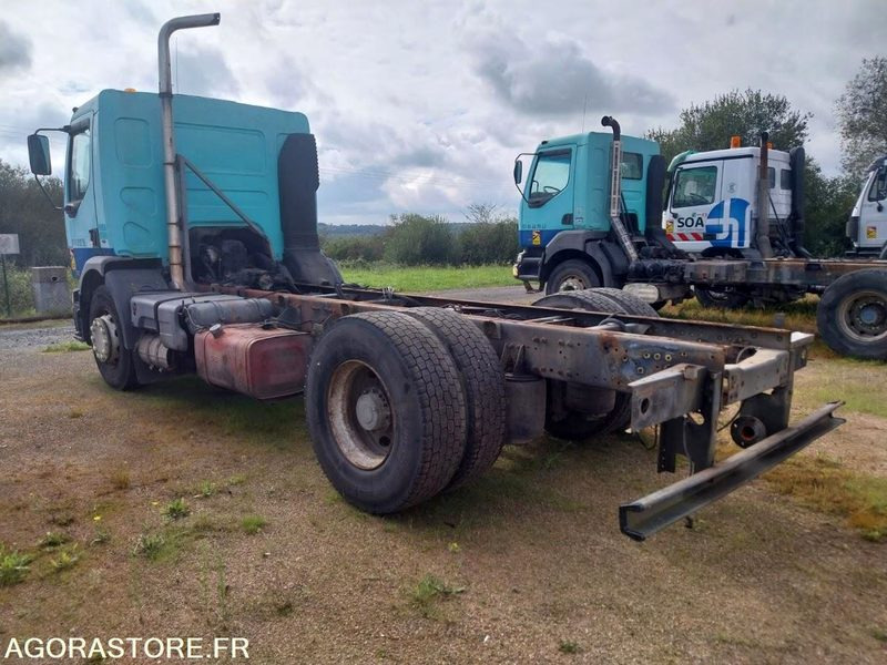 RENAULT 320-19 DCI / 2003 / 401 116 Km - Podvozek s kabinou: obrázek 5 RENAULT 320-19 DCI / 2003 / 401 116 Km - Podvozek s kabinou: obrázek 5