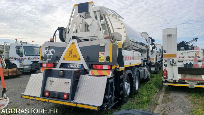 RENAULT C380 - 2020 - 13103 KM - Rozstřikovač živic: obrázek 4 RENAULT C380 - 2020 - 13103 KM - Rozstřikovač živic: obrázek 4