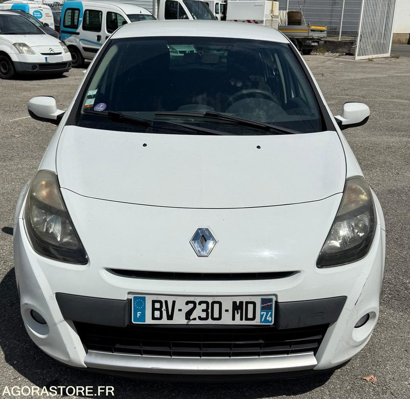 RENAULT CLIO - BV 230 MD - Osobní auto: obrázek 2 RENAULT CLIO - BV 230 MD - Osobní auto: obrázek 2