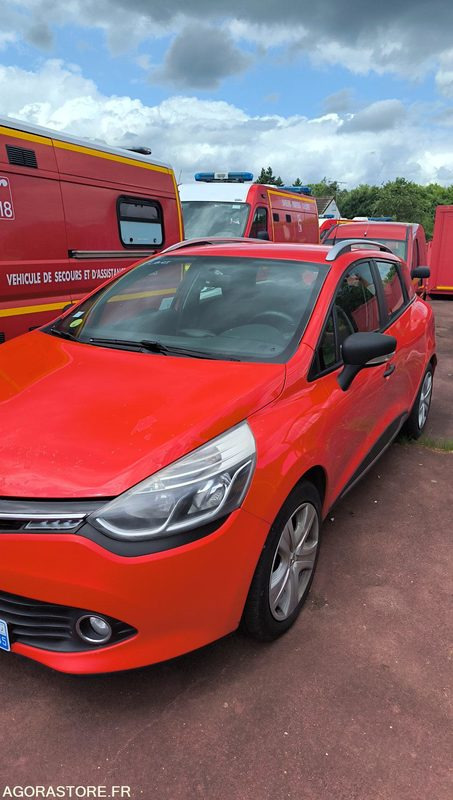 RENAULT CLIO IV ESTATE ZEN DCI 90 ECO2 - 2014 - 305509kms - Osobní auto: obrázek 5 RENAULT CLIO IV ESTATE ZEN DCI 90 ECO2 - 2014 - 305509kms - Osobní auto: obrázek 5