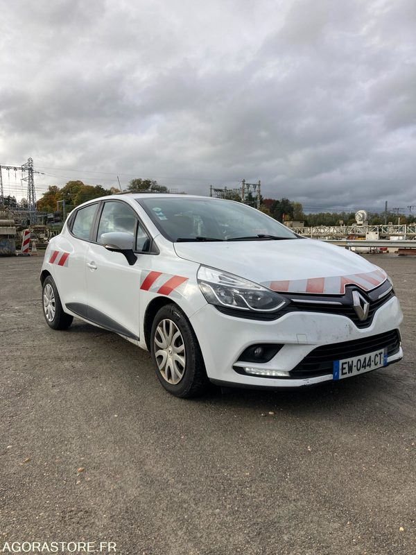 RENAULT CLIO IV diesel - Année 2018 - 312 000km - Osobní auto: obrázek 3 RENAULT CLIO IV diesel - Année 2018 - 312 000km - Osobní auto: obrázek 3