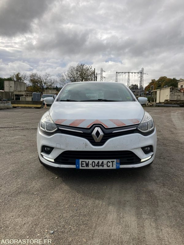 RENAULT CLIO IV diesel - Année 2018 - 312 000km - Osobní auto: obrázek 2 RENAULT CLIO IV diesel - Année 2018 - 312 000km - Osobní auto: obrázek 2