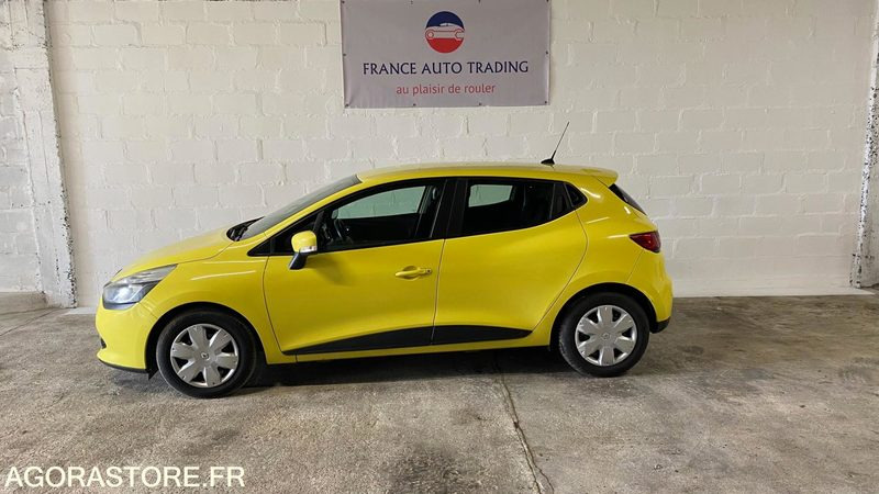 RENAULT ClIO IV 5 Portes 1.5 DCI FAP ECO2 S&S 75 CV - 2P013 - 231 897km - Osobní auto: obrázek 1 RENAULT ClIO IV 5 Portes 1.5 DCI FAP ECO2 S&S 75 CV - 2P013 - 231 897km - Osobní auto: obrázek 1