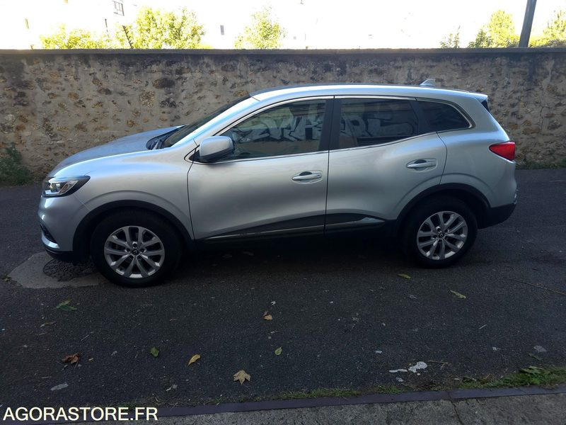 RENAULT KADJAR 1.5 DCI - 2021 - 146 000 KM - SUV: obrázek 3 RENAULT KADJAR 1.5 DCI - 2021 - 146 000 KM - SUV: obrázek 3