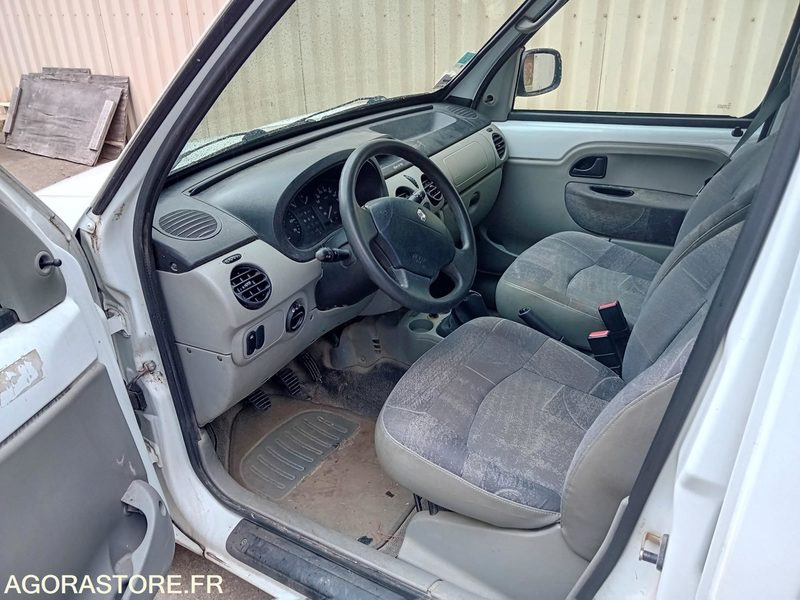 RENAULT KANGOO 1 phase 2 VP 1.5 DCI 65 - Osobní auto: obrázek 5 RENAULT KANGOO 1 phase 2 VP 1.5 DCI 65 - Osobní auto: obrázek 5