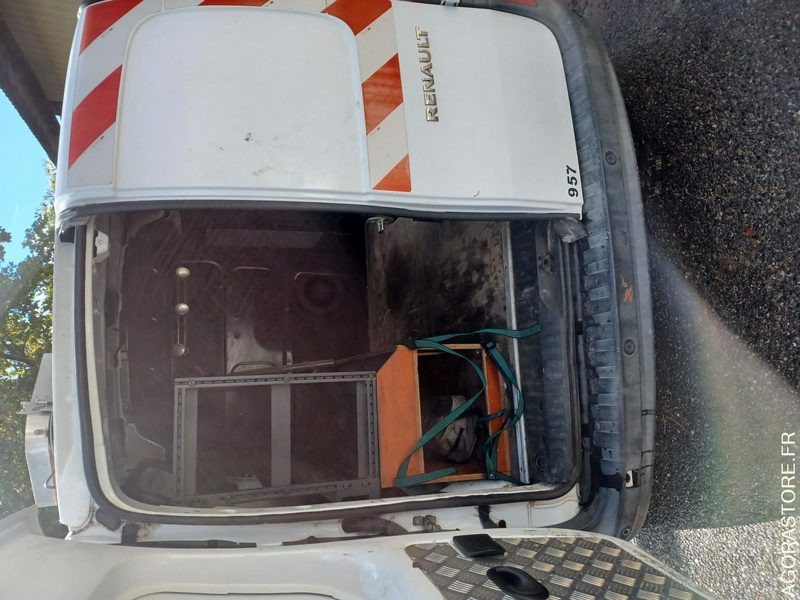 RENAULT KANGOO / REF SCP : 957 - Furgon: obrázek 5 RENAULT KANGOO / REF SCP : 957 - Furgon: obrázek 5