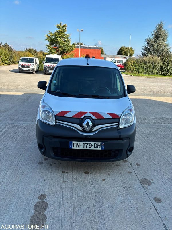RENAULT KANGOO diesel - Année 2020 - 299.300 km - Malá dodávka: obrázek 2 RENAULT KANGOO diesel - Année 2020 - 299.300 km - Malá dodávka: obrázek 2