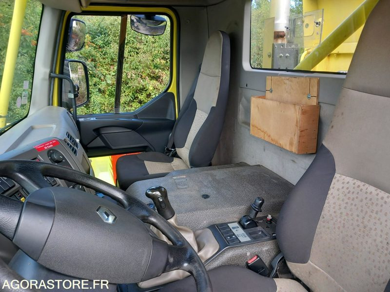 RENAULT KERAX 4X4 DXI 370 BENNE (KR0308) - Sklápěč: obrázek 5 RENAULT KERAX 4X4 DXI 370 BENNE (KR0308) - Sklápěč: obrázek 5
